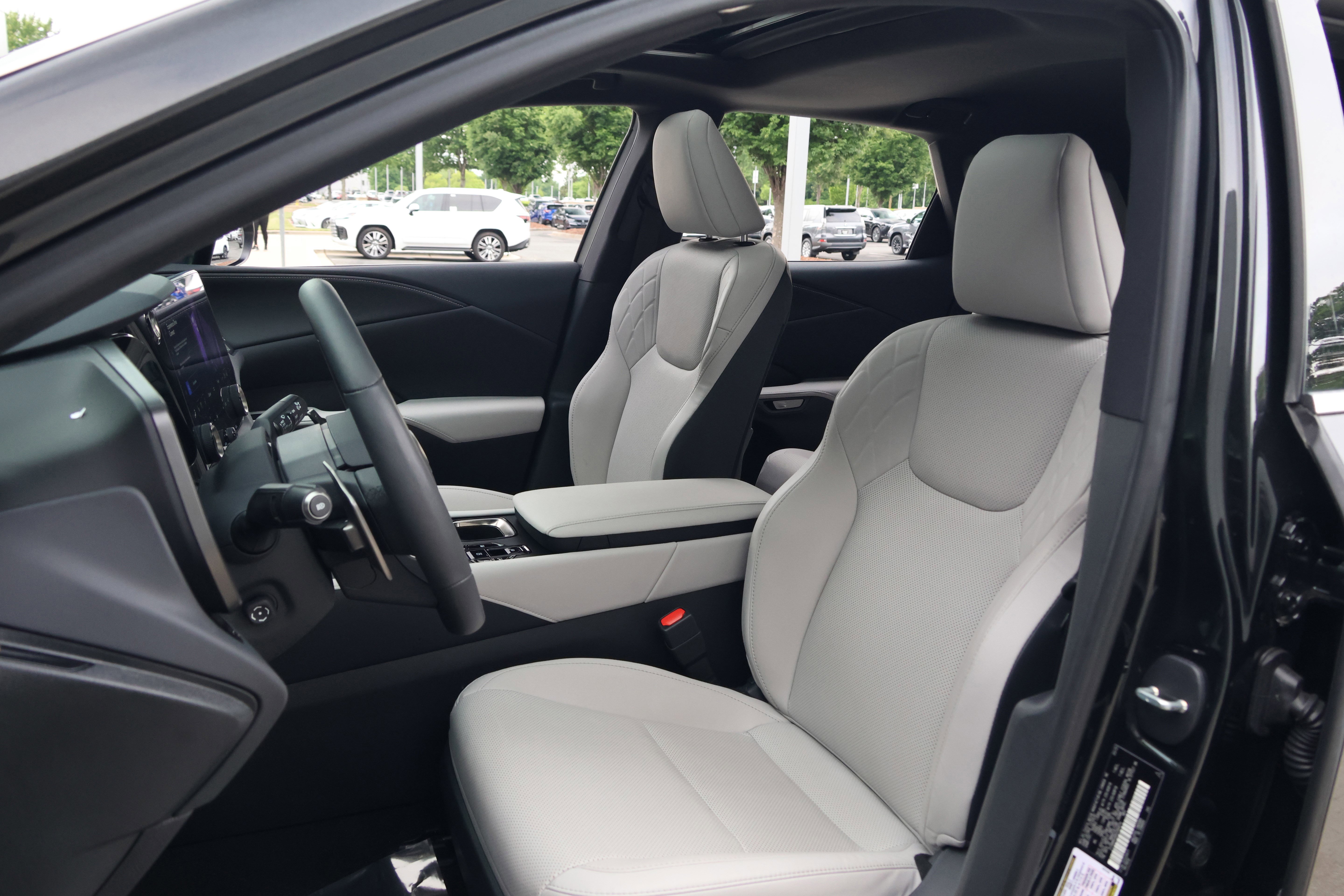 Certified 2025 Lexus RX 350h w/ Convenience Package AWD/4WD image 34