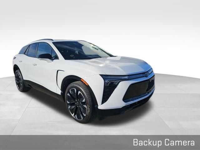 Used 2024 Chevrolet Blazer EV RS image 3