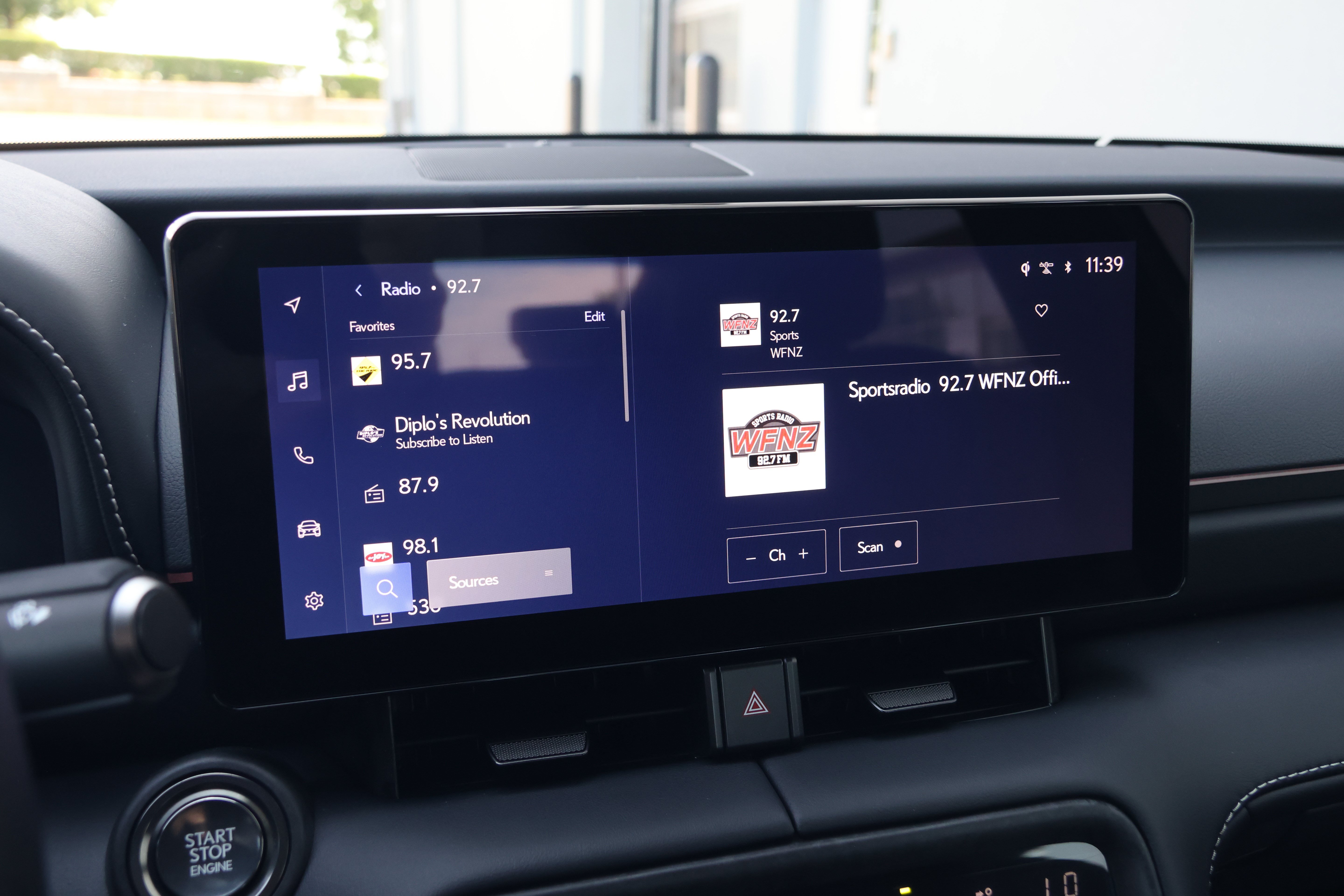 Used 2026 Lexus IS 350 F Sport w/ Technology Package RWD image 24