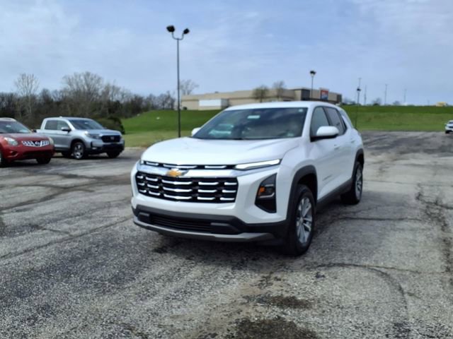 Used 2025 Chevrolet Equinox LT image 32