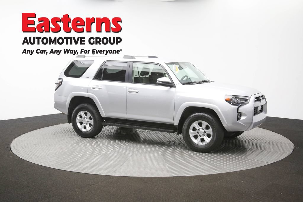 Used 2024 Toyota 4Runner SR5 AWD/4WD image 42