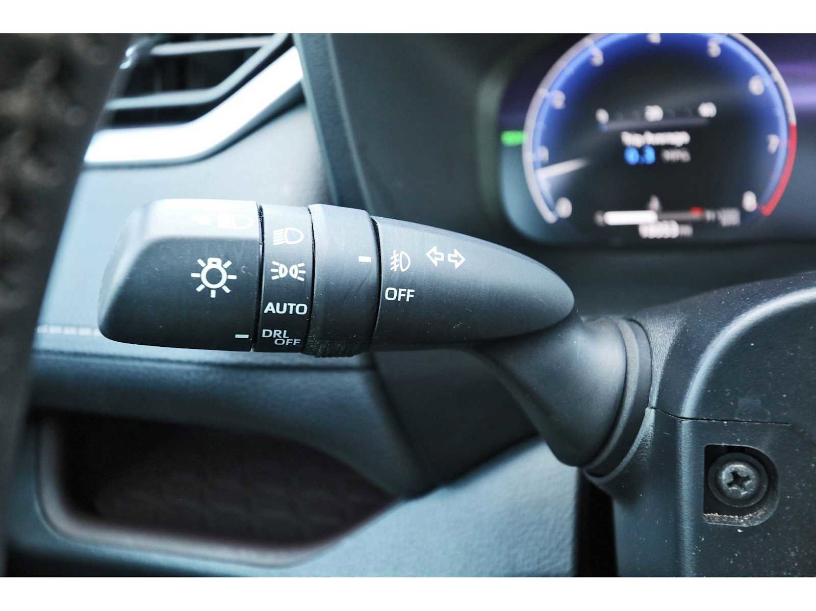 Used 2024 Toyota RAV4 Limited image 17