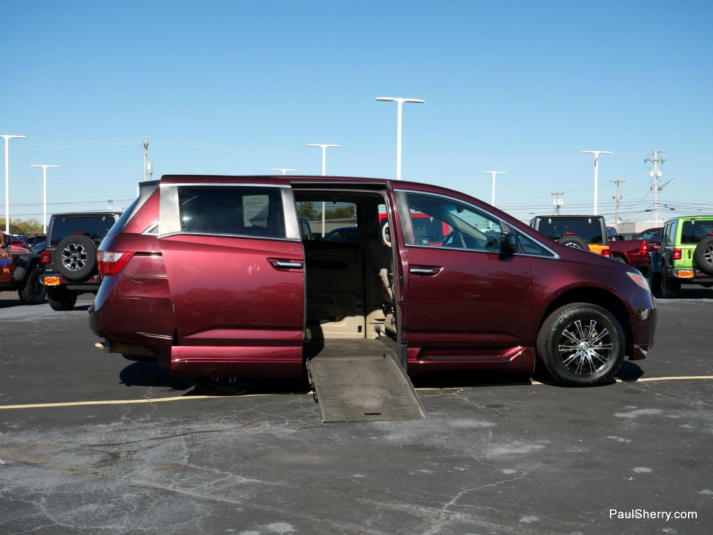 Used 2011 Honda Odyssey EX-L image 9