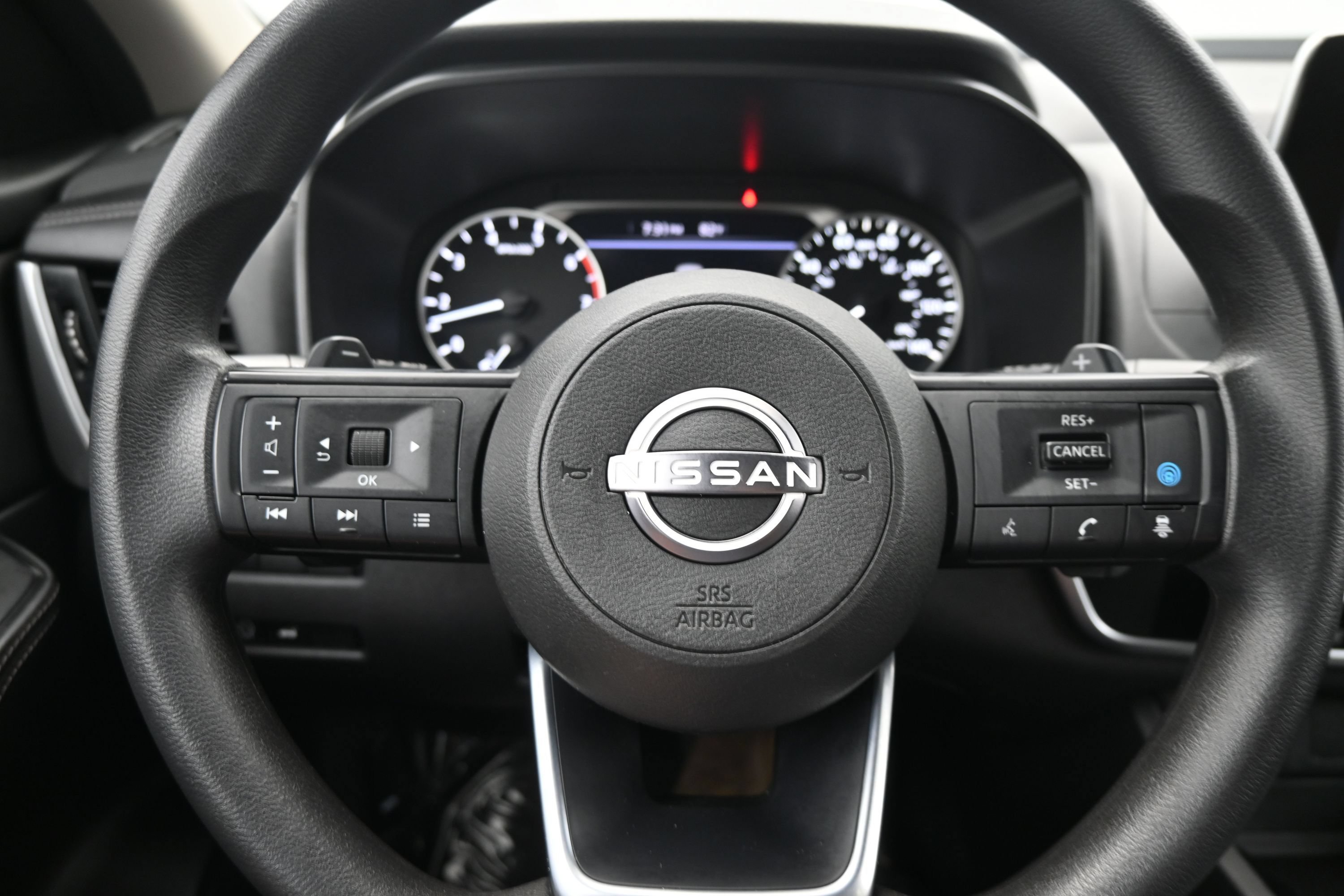 Certified 2024 Nissan Rogue SV AWD/4WD image 14