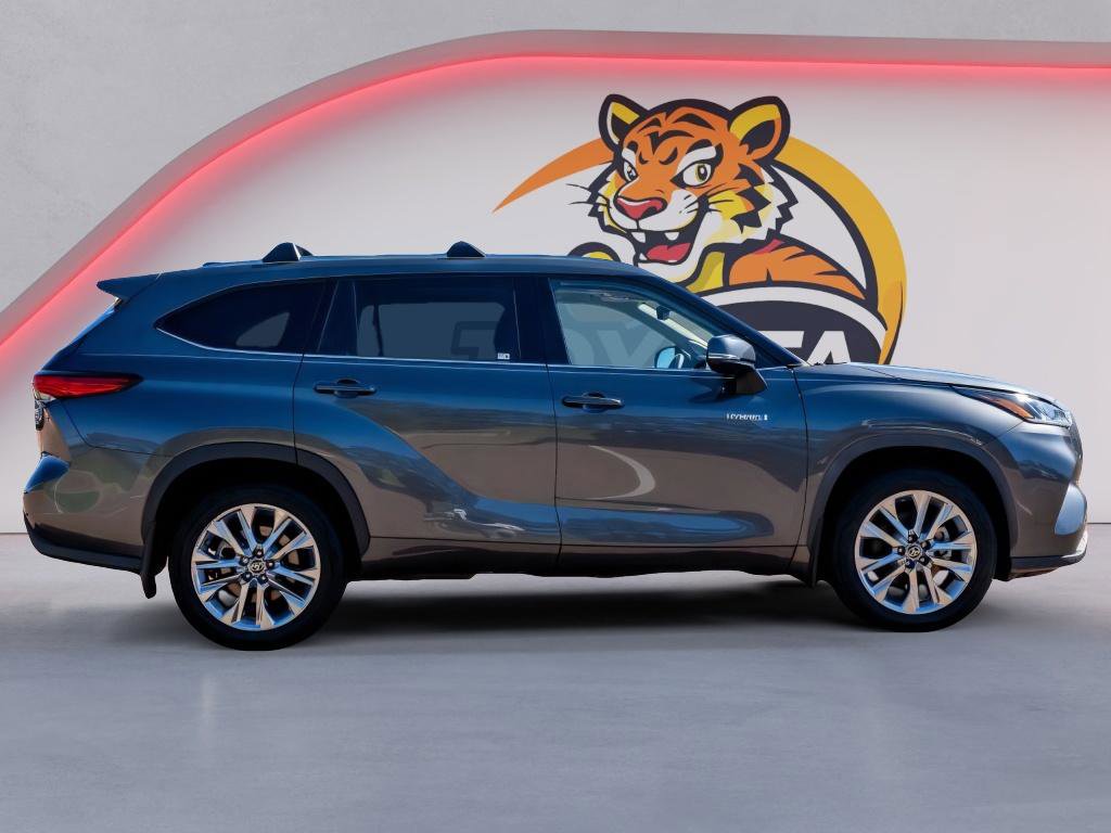 Used 2020 Toyota Highlander Limited image 4