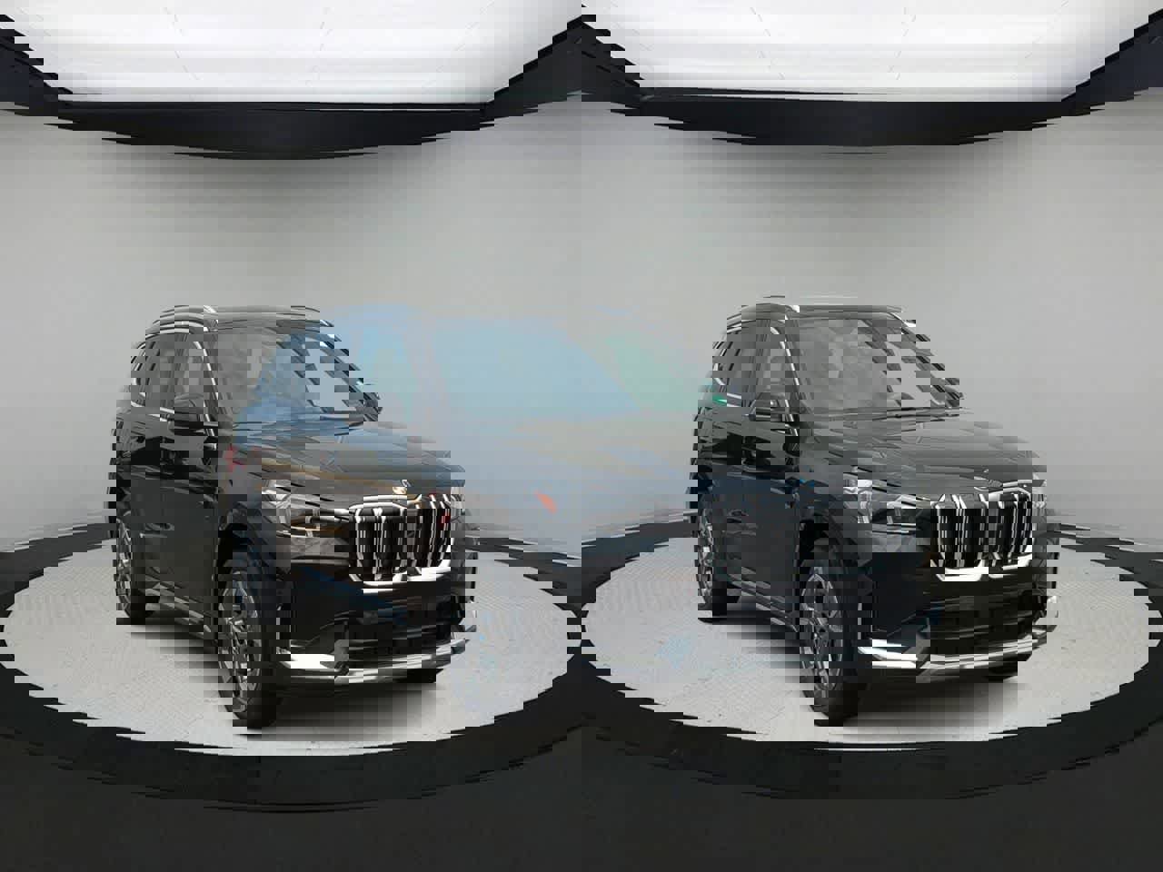 Used 2025 BMW X1 xDrive28i w/ Convenience Package image 2