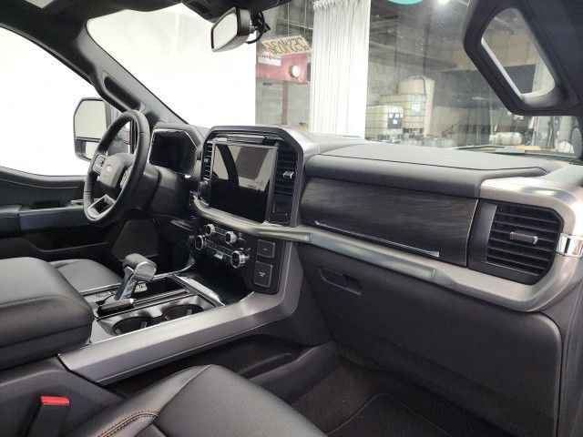 New 2025 Ford F150 Lariat w/ Equipment Group 501A Mid image 29