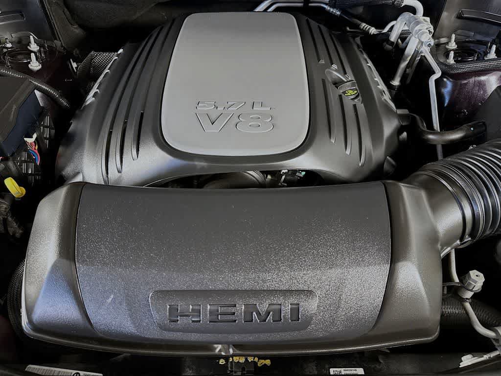 Used 2021 Dodge Durango R/T w/ Tow 'N Go Package AWD/4WD image 9