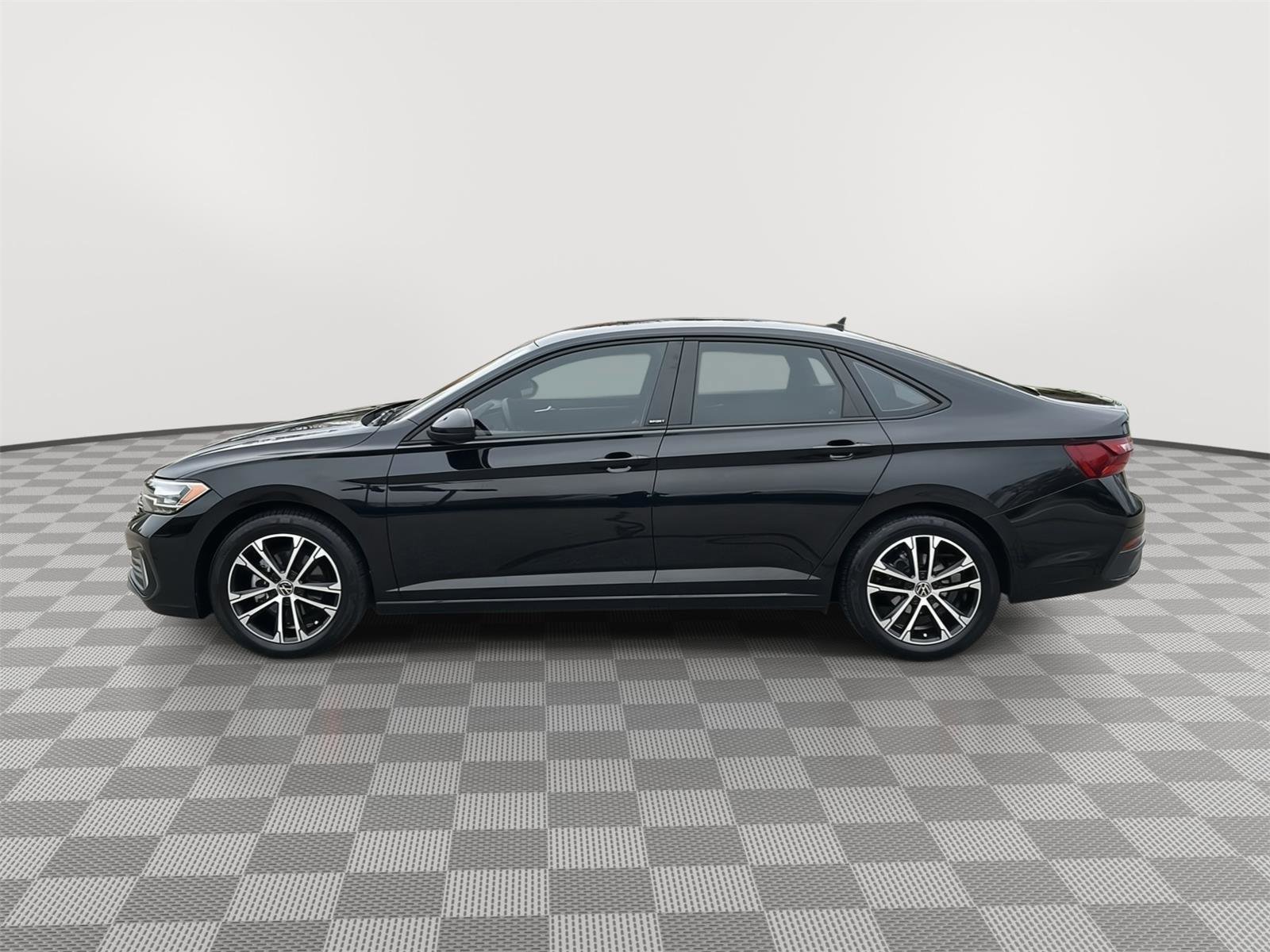 Used 2024 Volkswagen Jetta Sport FWD image 8