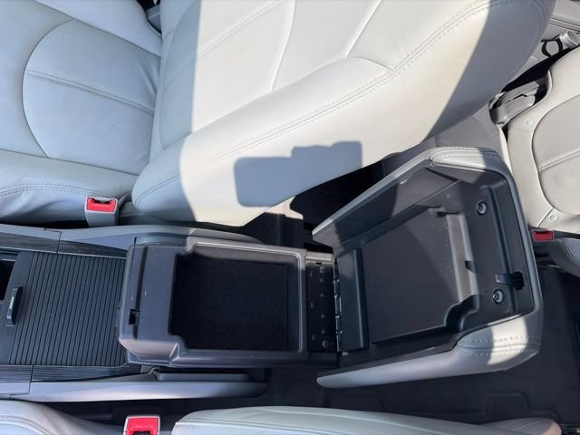Used 2015 Chevrolet Traverse LT AWD/4WD image 25