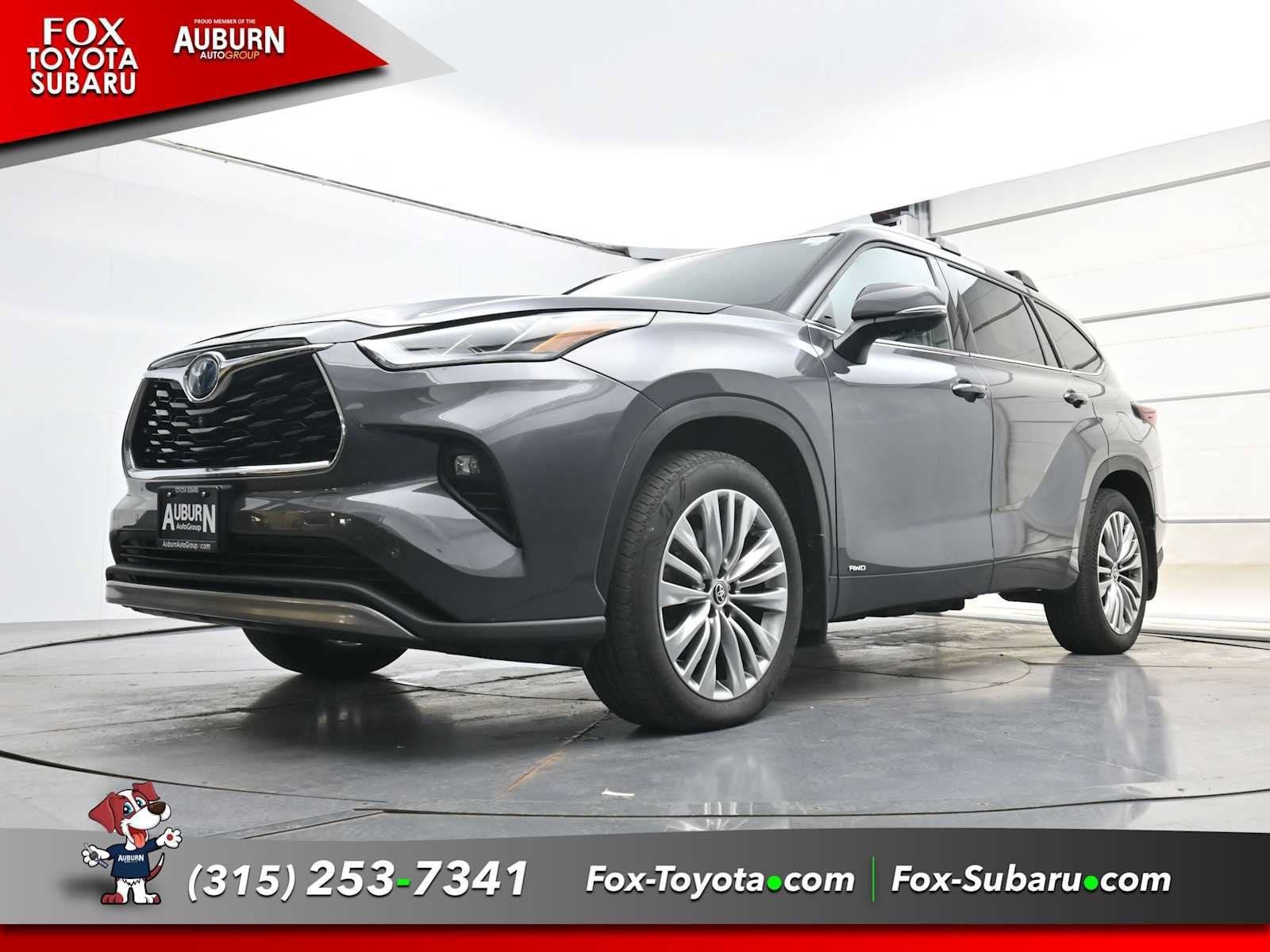 Used 2024 Toyota Highlander Platinum AWD/4WD image 26