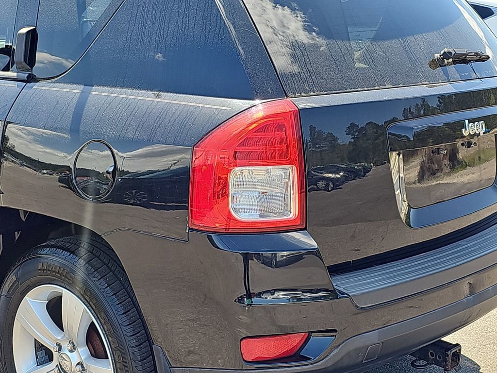 Used 2012 Jeep Compass Sport image 34