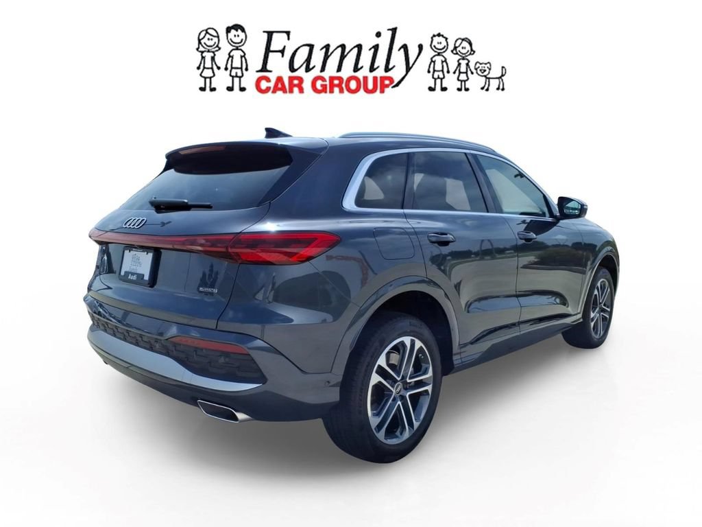 Used 2025 Audi Q5 Premium w/ Premium Plus AWD/4WD image 4