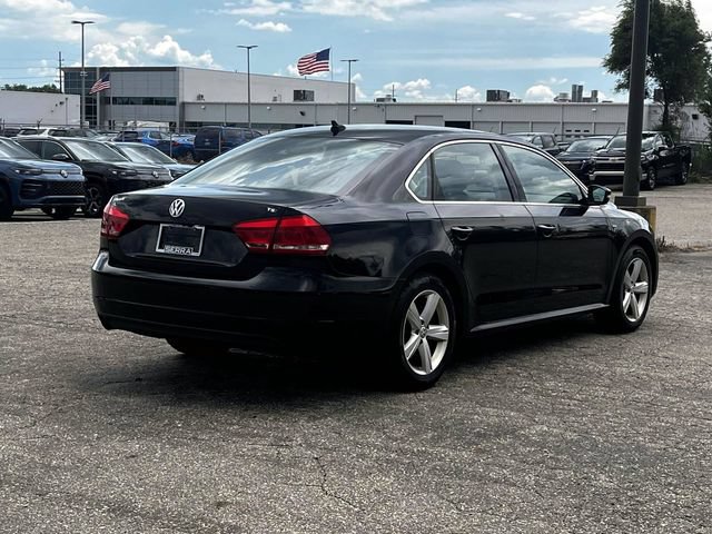 Used 2015 Volkswagen Passat 1.8T Limited Edition FWD image 7