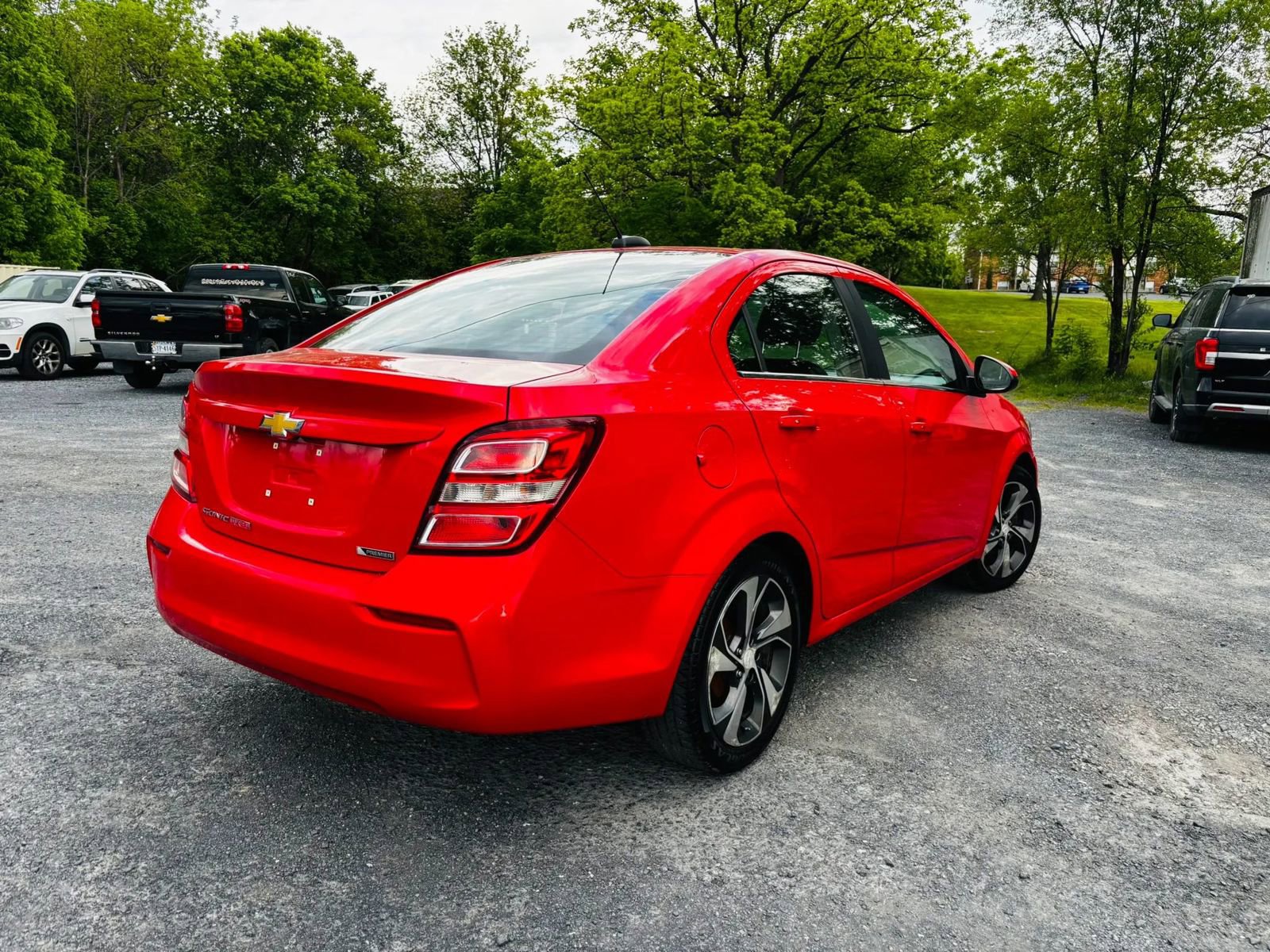 Used 2017 Chevrolet Sonic Premier FWD image 5