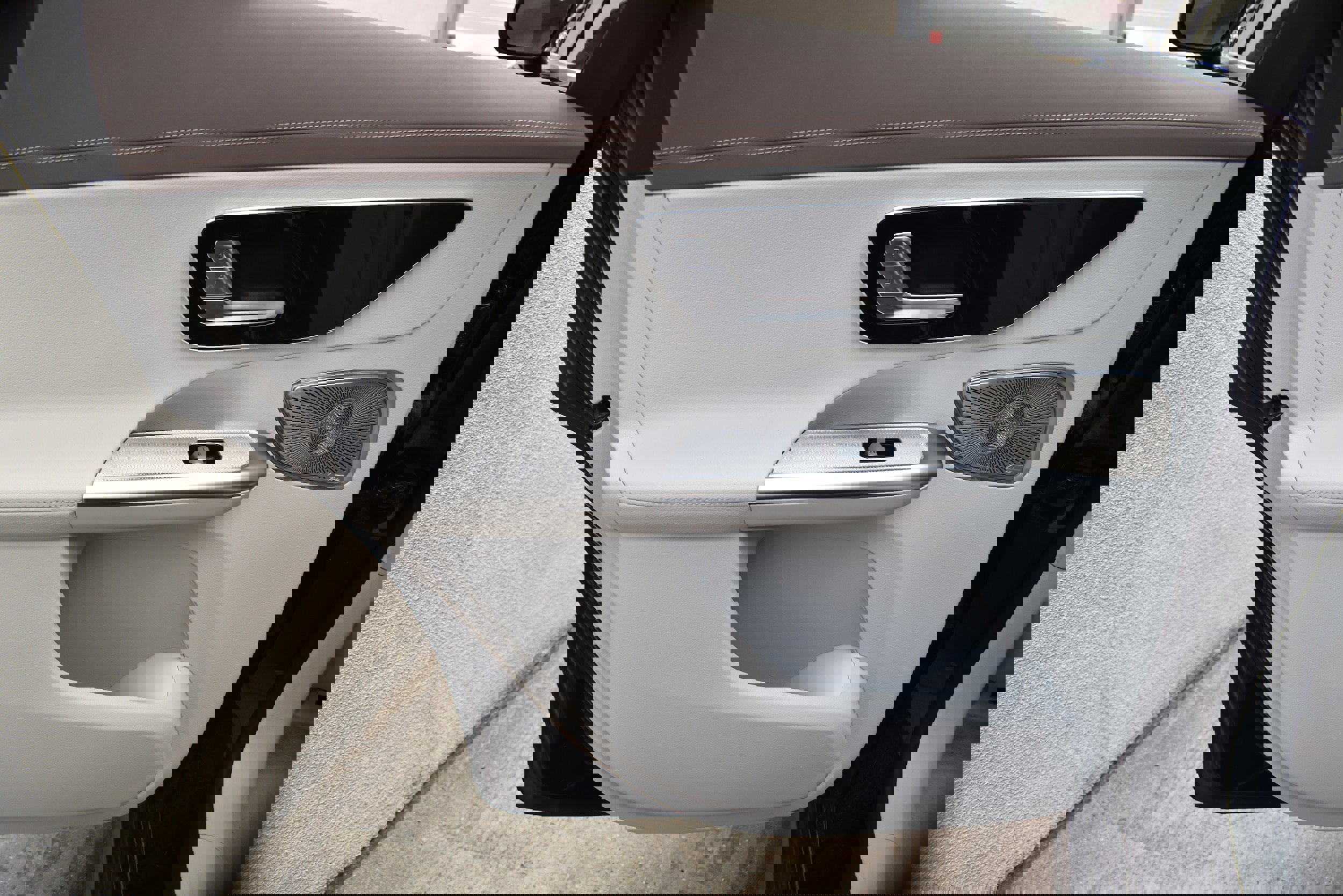 Used 2023 Mercedes-Benz EQE 500 4MATIC SUV image 24