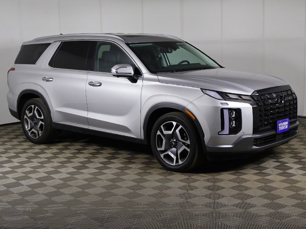 Used 2025 Hyundai Palisade SEL AWD/4WD image 2