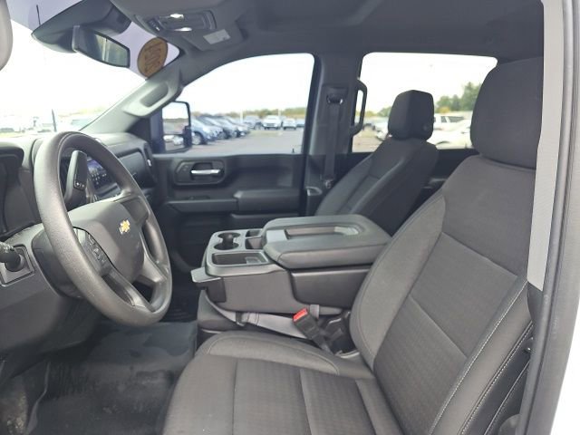 Used 2024 Chevrolet Silverado 2500 Custom w/ Custom Value Package image 15