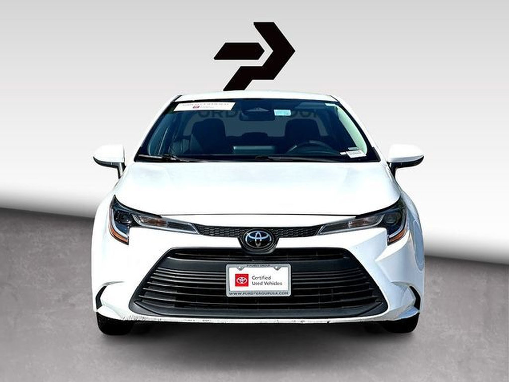 Certified 2024 Toyota Corolla LE FWD image 3