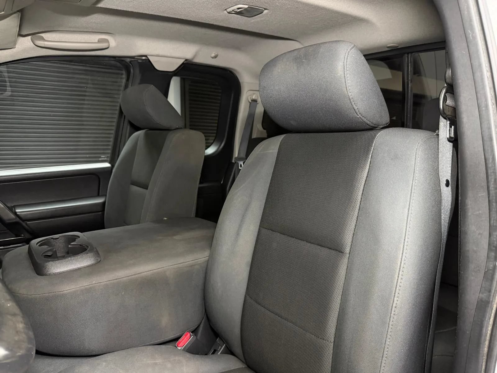 Used 2010 Nissan Titan XE w/ XE Popular Equipment Pkg RWD image 26