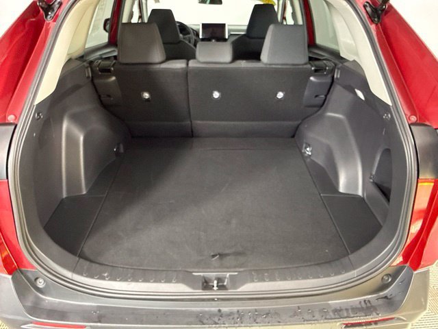 Certified 2023 Toyota RAV4 LE AWD/4WD image 27