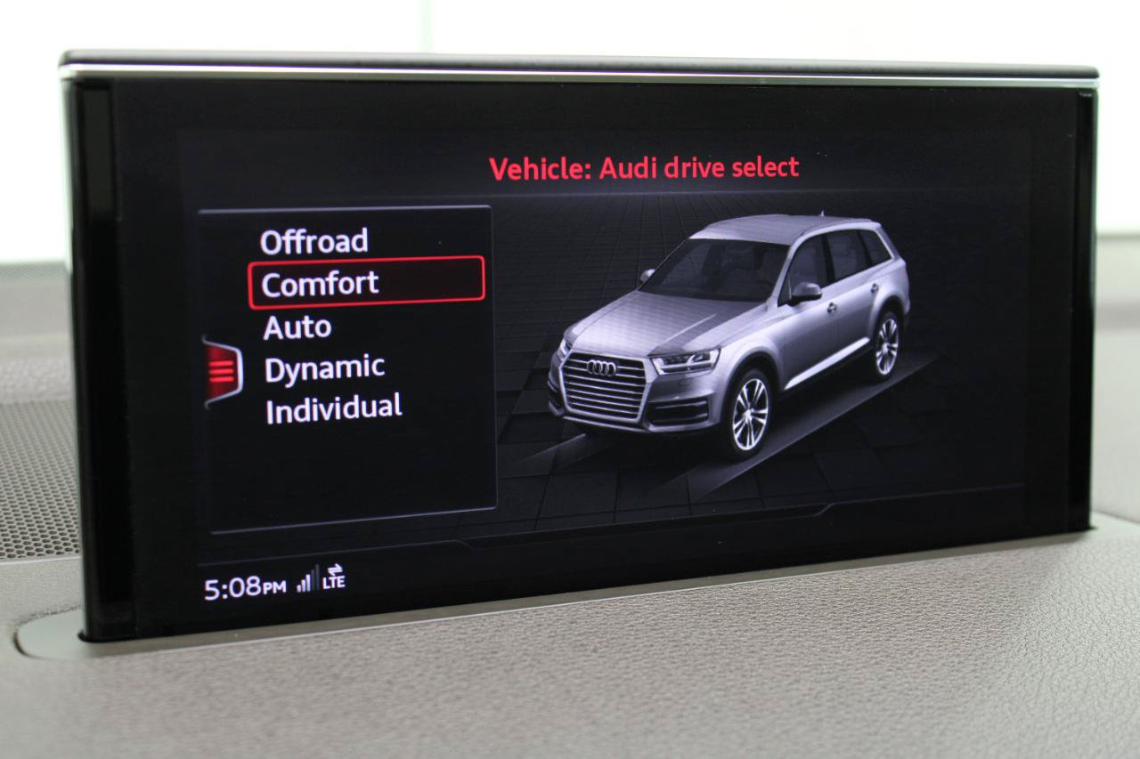 Used 2019 Audi Q7 3.0T Prestige w/ Prestige Package AWD/4WD image 65