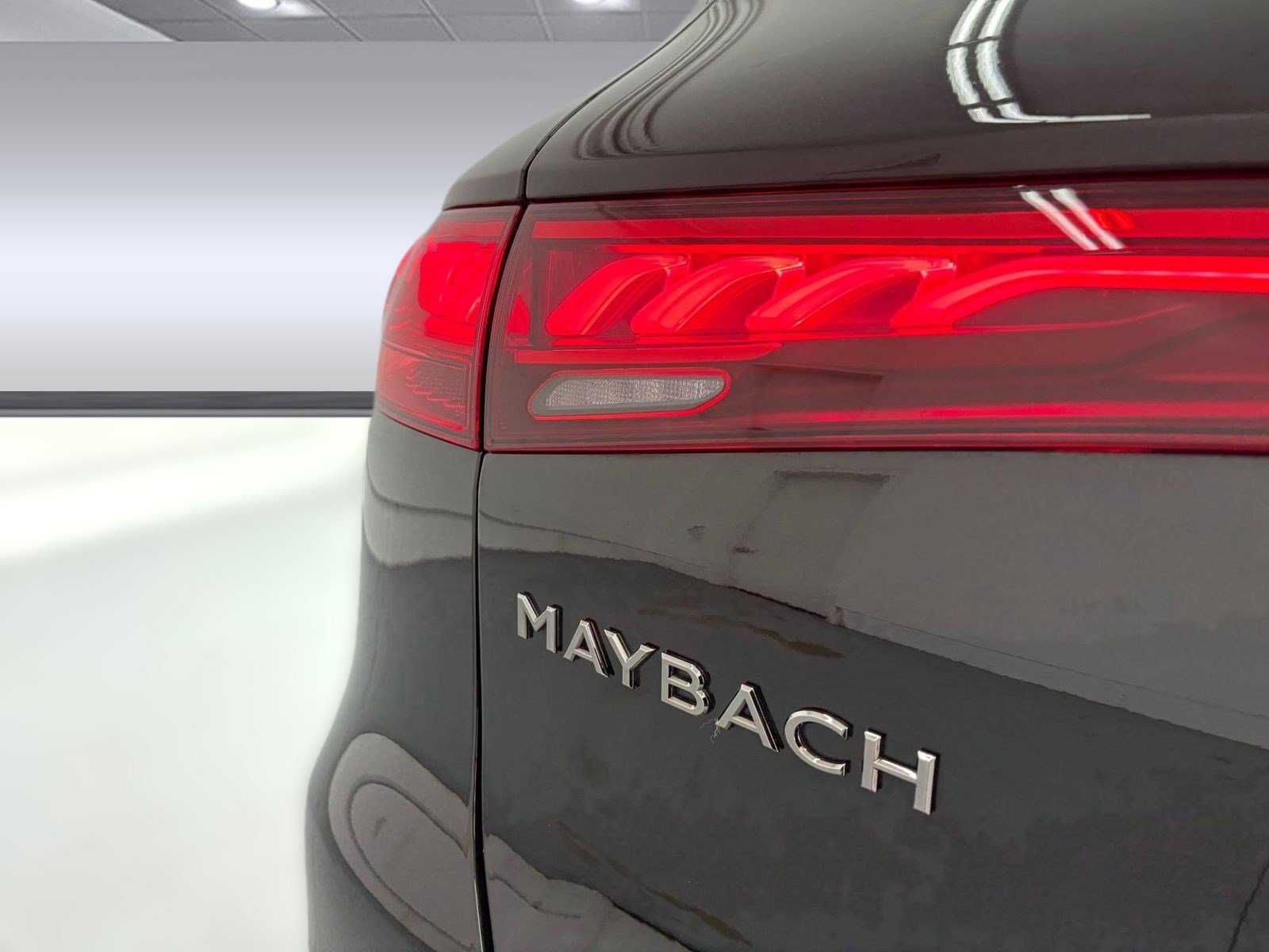 Certified 2024 Mercedes-Benz Maybach EQS 680 4MATIC image 10