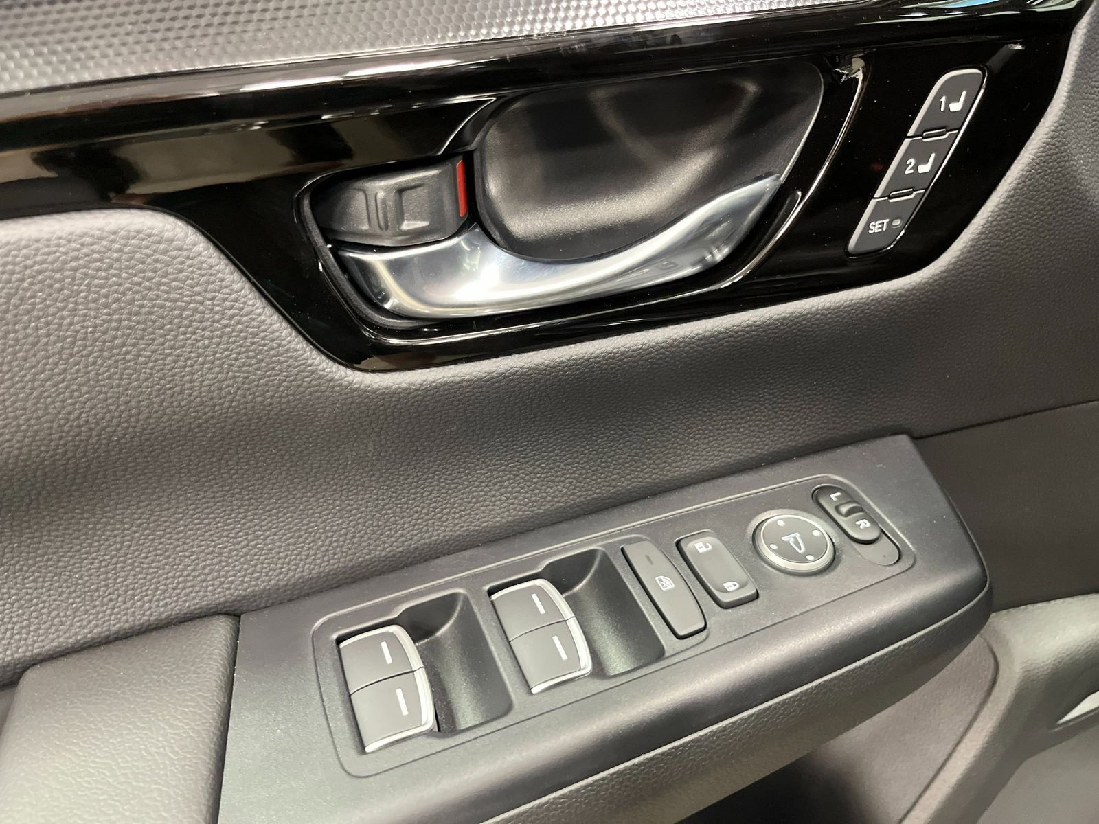 New 2026 Honda CR-V EX-L image 14