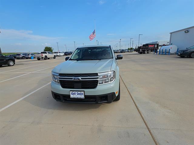 Used 2024 Ford Maverick Lariat w/ FX4 Off-Road Package AWD/4WD image 3