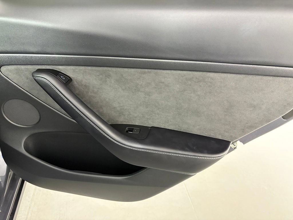 Used 2023 Tesla Model 3 Standard Range RWD image 41