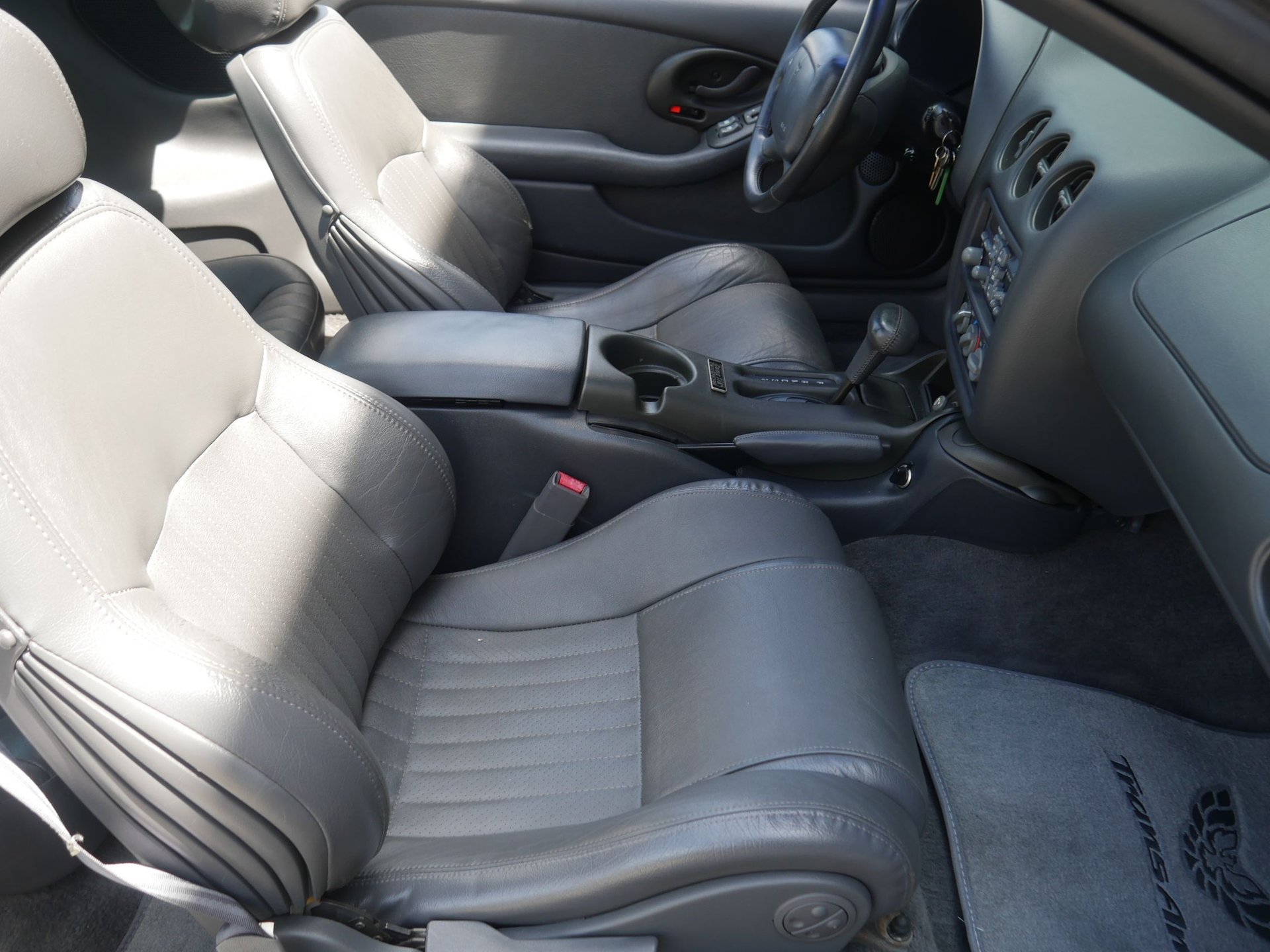 Used 1997 Pontiac Firebird Trans Am RWD image 72