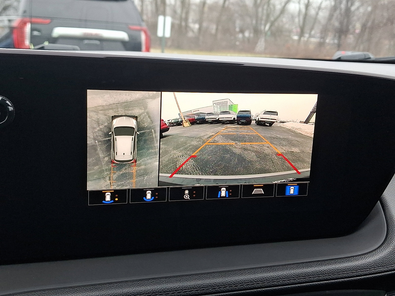 Used 2024 Buick Encore GX Preferred w/ Advanced Technology Package image 24