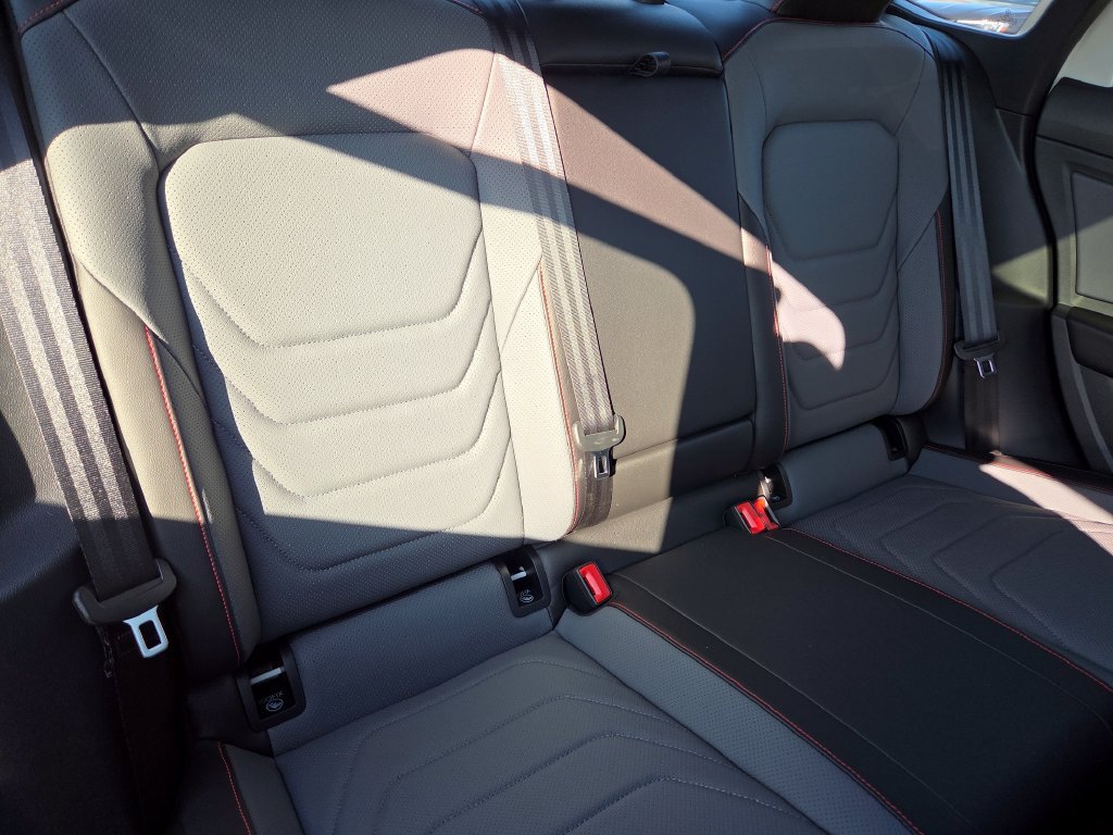 New 2026 Volkswagen Jetta GLI Autobahn FWD image 21