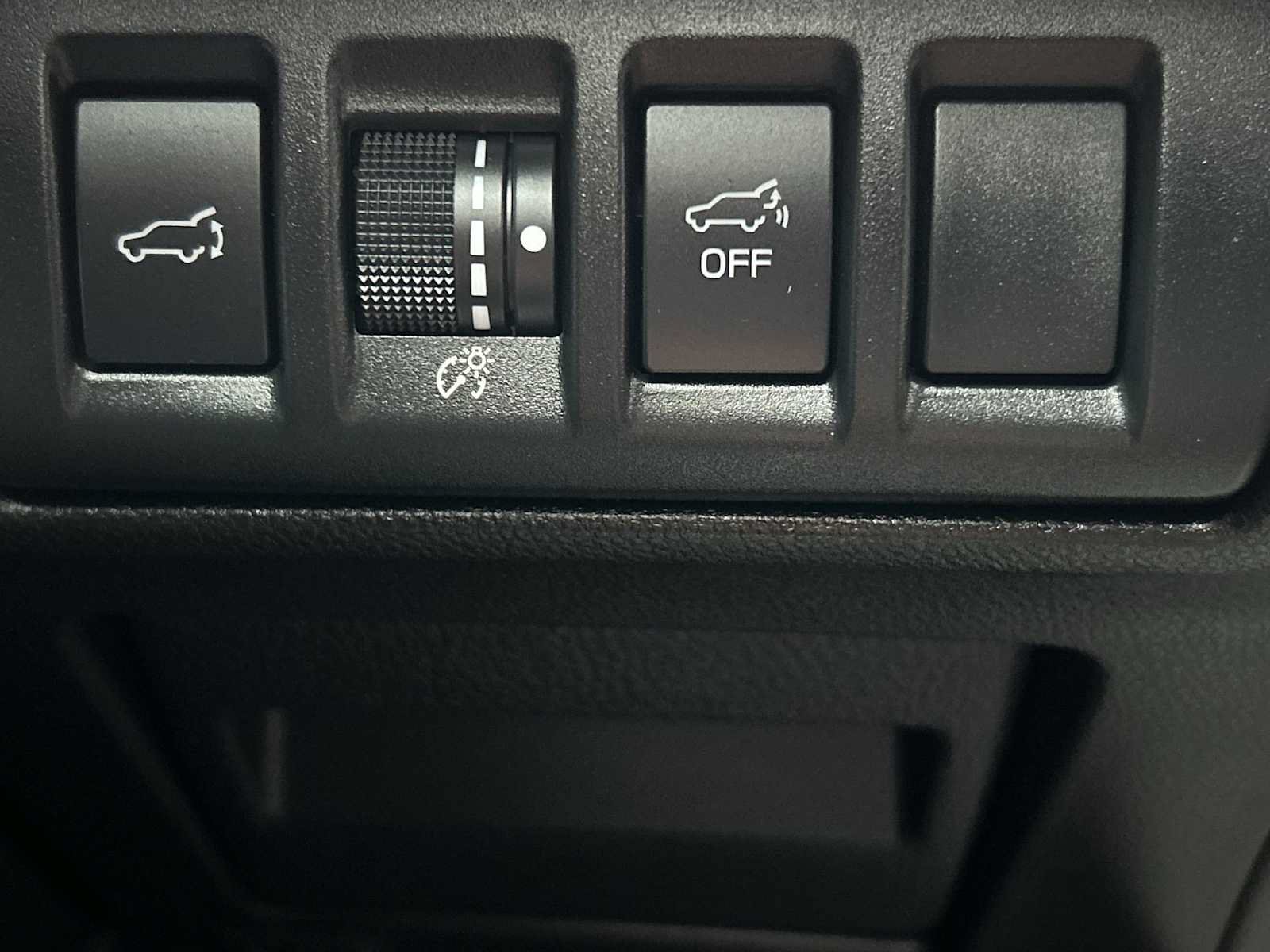 Certified 2024 Subaru Outback Wilderness AWD/4WD image 28