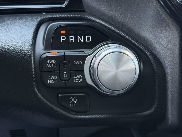 Used 2025 RAM 1500 Laramie AWD/4WD image 18