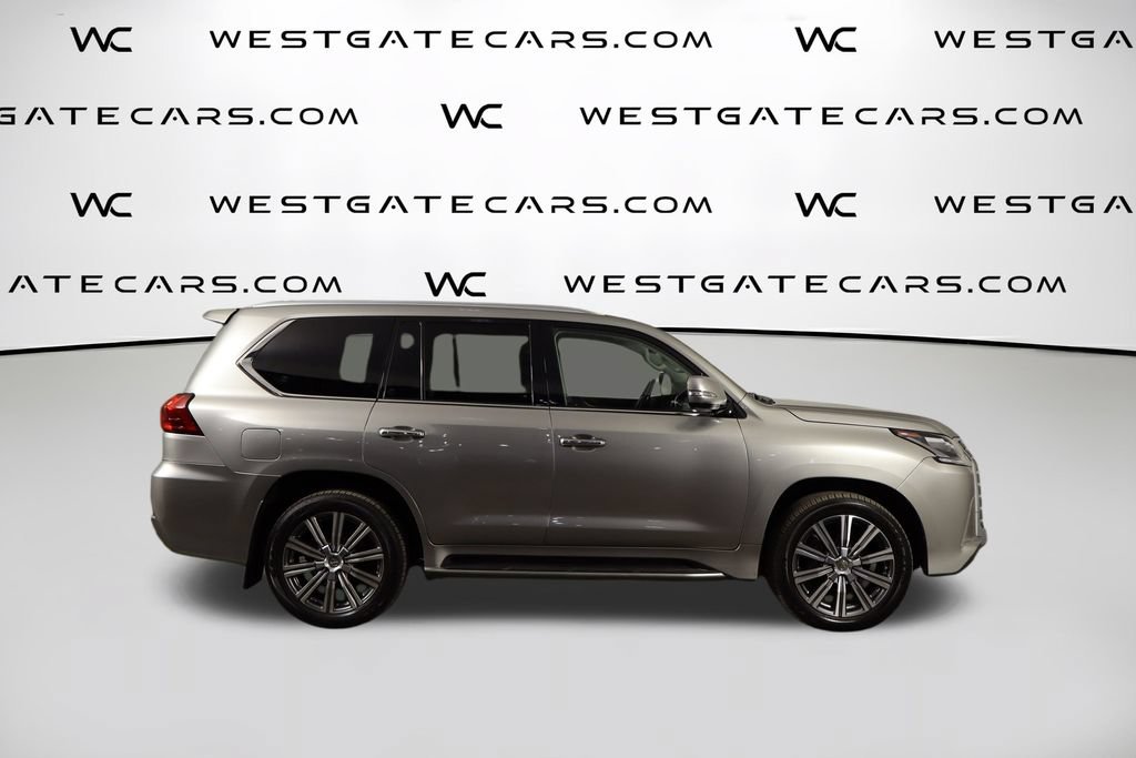 Used 2016 Lexus LX 570 4WD w/ Luxury Package image 51