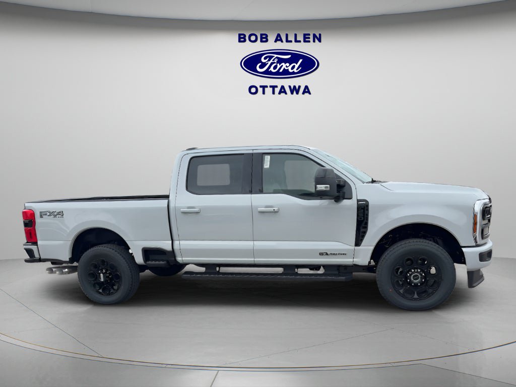New 2026 Ford F250 Lariat w/ Black Appearance Package AWD/4WD image 5