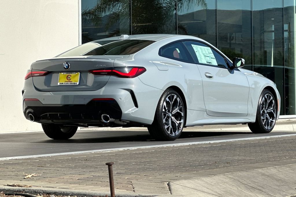 New 2026 BMW 430i Coupe w/ M Sport Package image 3