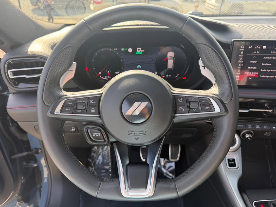 Used 2024 Dodge Hornet R/T Plus w/ Track Pack image 12