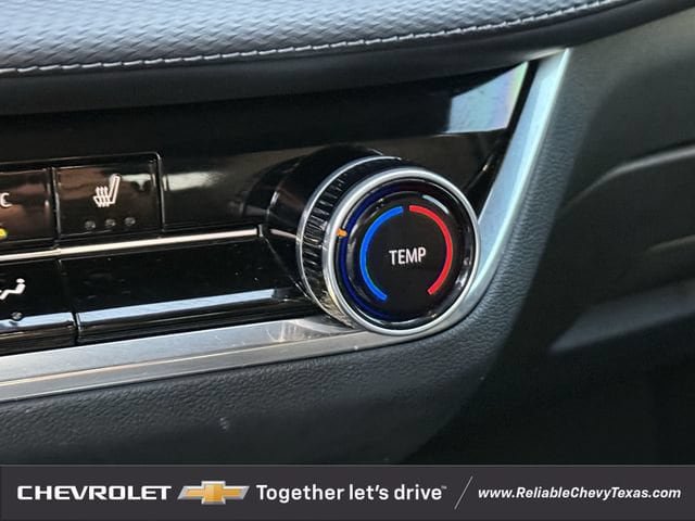 Used 2025 Chevrolet Equinox LT FWD image 21