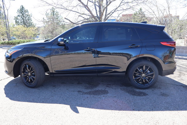 New 2026 Acura RDX SH-AWD image 3