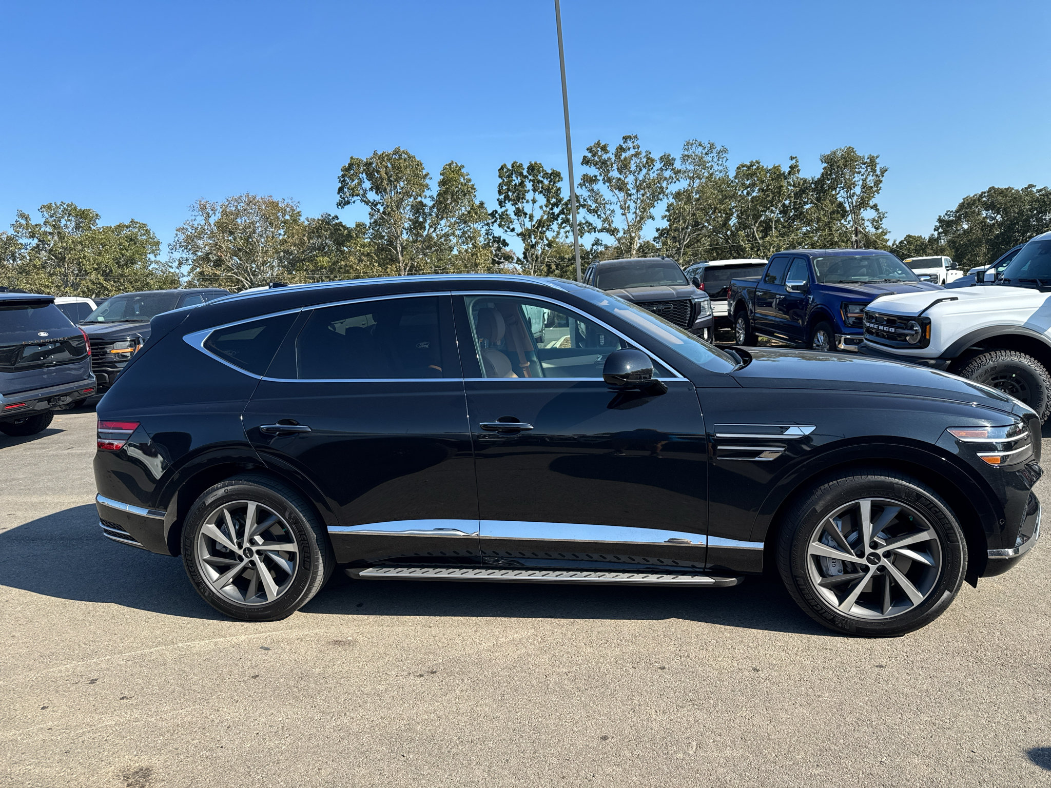 Used 2025 Genesis GV80 3.5T Advanced AWD/4WD image 12