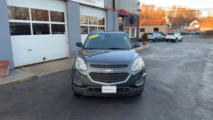 Used 2017 Chevrolet Equinox LS image 3