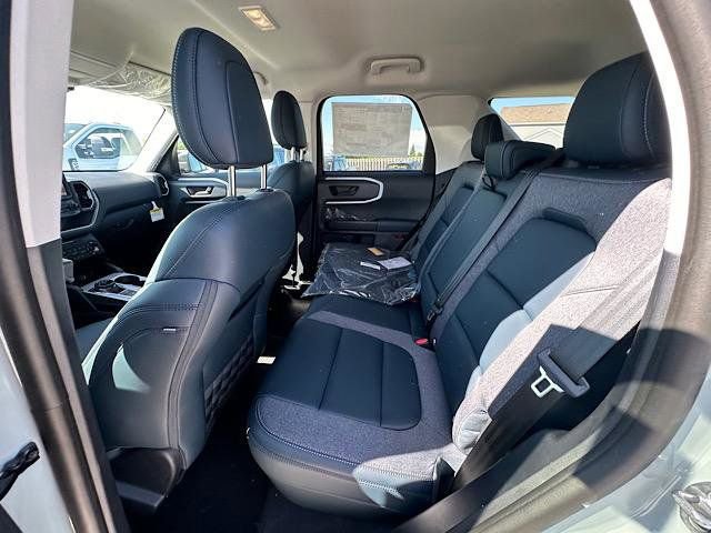 New 2024 Ford Bronco Sport Outer Banks image 13
