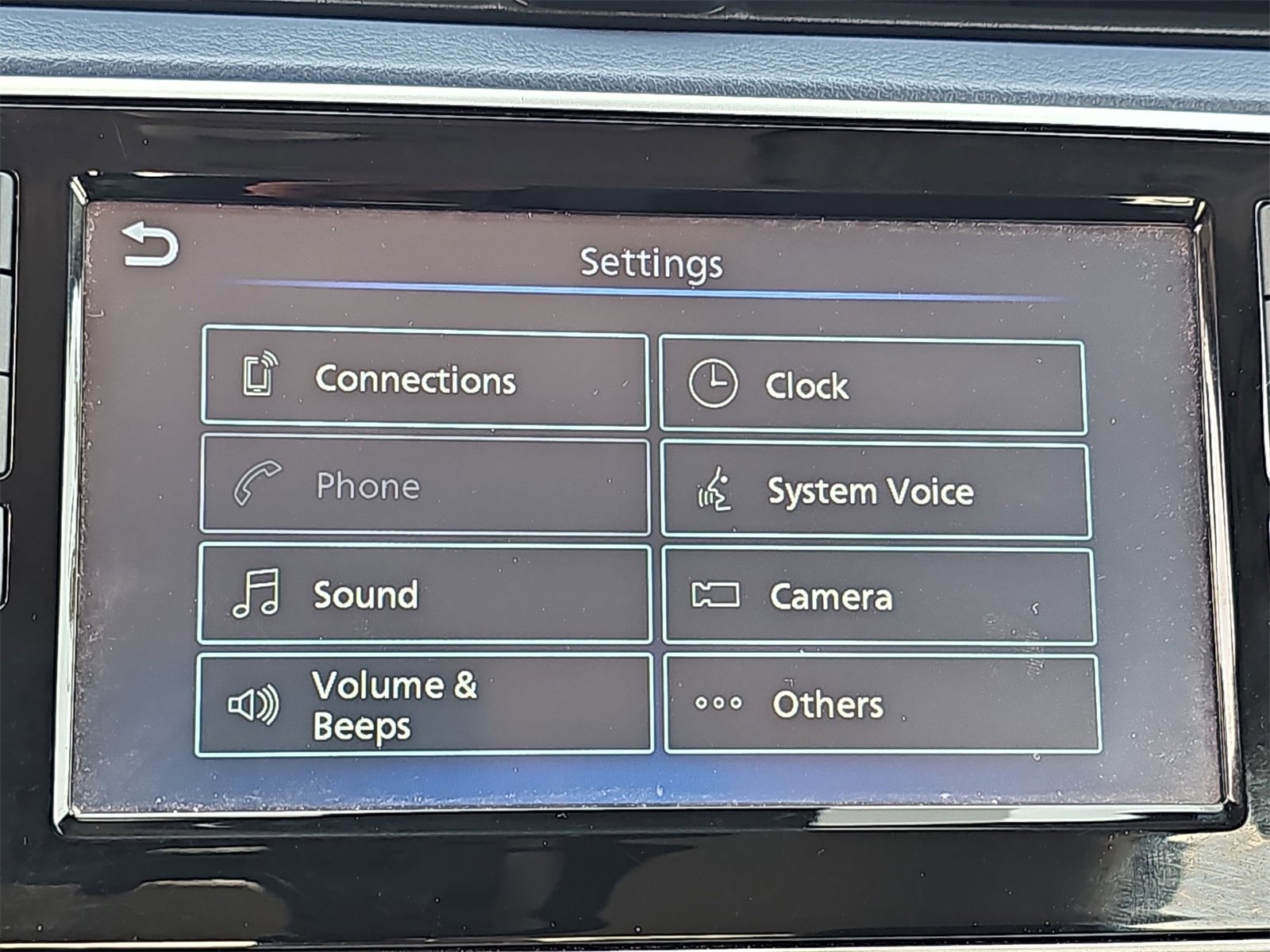 Used 2024 Nissan Versa SV image 23