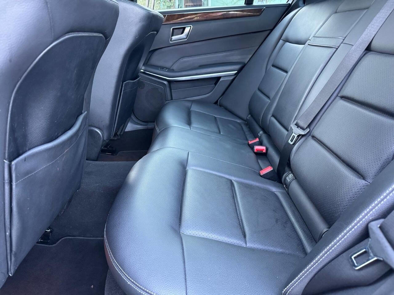 Used 2016 Mercedes-Benz E 350 Sedan image 22
