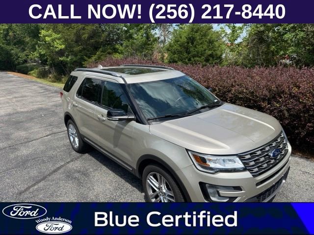 Used 2017 Ford Explorer XLT w/ Equipment Group 202A AWD/4WD image 11