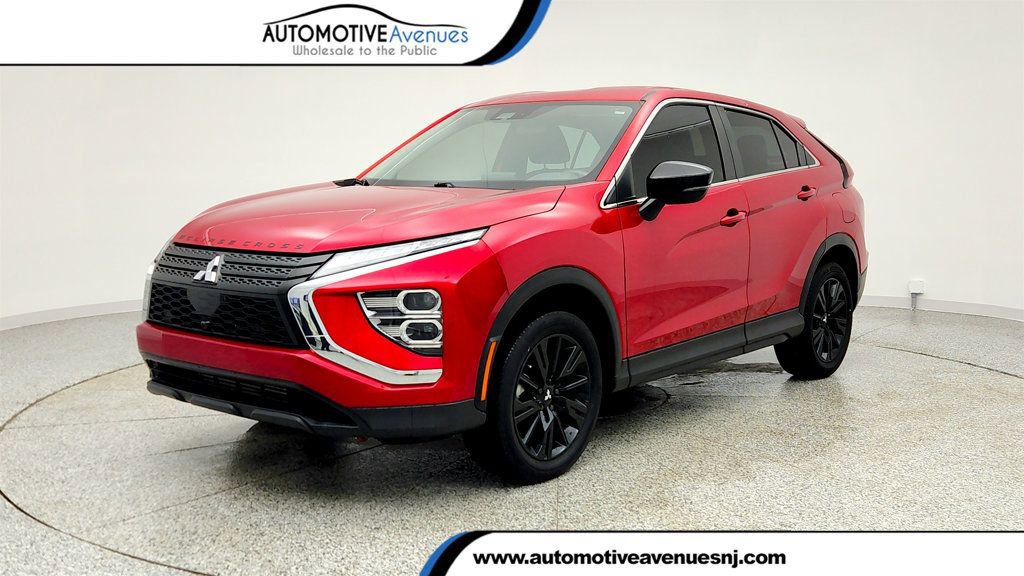 Used 2023 Mitsubishi Eclipse Cross LE image 1