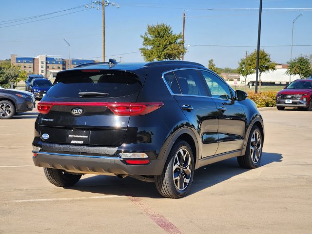 Certified 2022 Kia Sportage EX FWD image 7