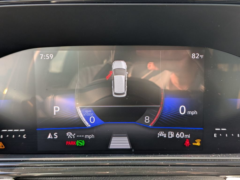 Certified 2025 Volkswagen Taos S FWD image 30